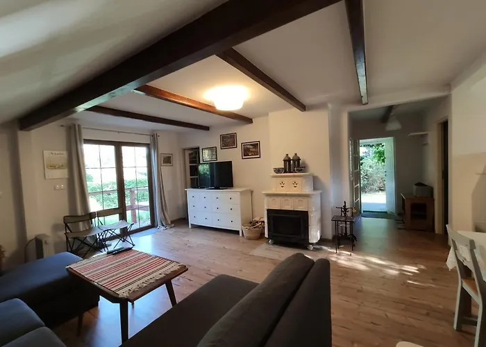 Semesterbostad Dom Nad Jeziorem